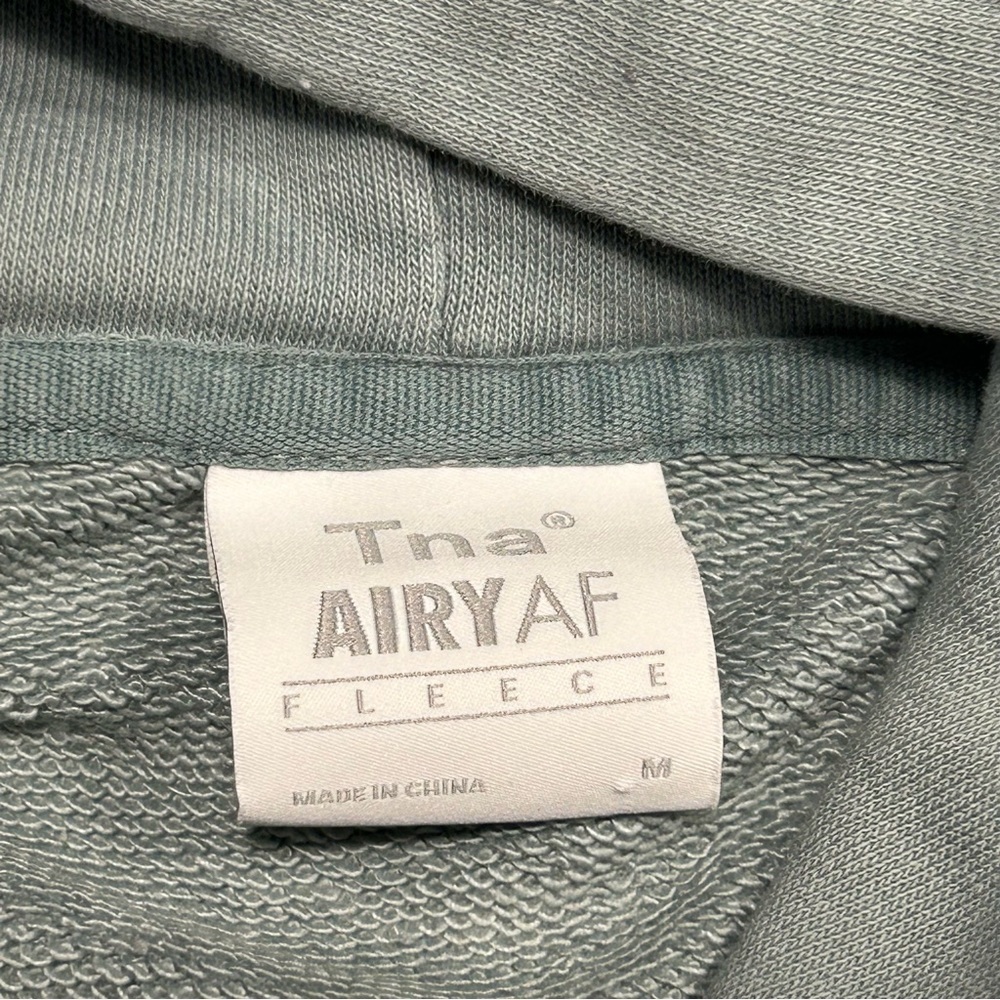 Aritzia TNA Blue Airy AF Fleece Cropped Hoodie Women’s Size Medium - Picture 6 of 10